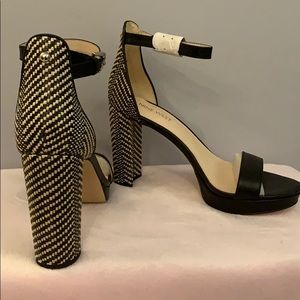 NWOT - Nine West Dempsey Sandals